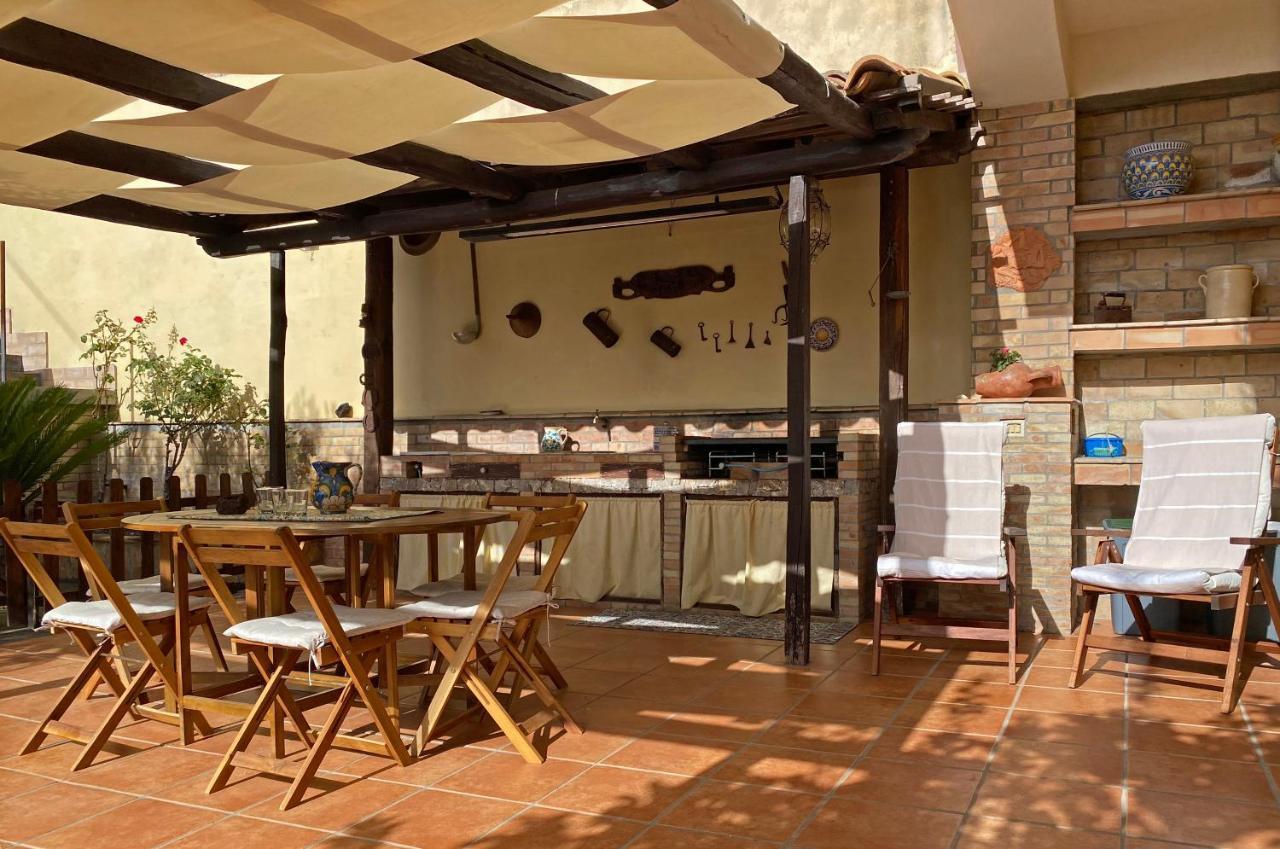 Casa Vacanze Marale Кастельмола Экстерьер фото